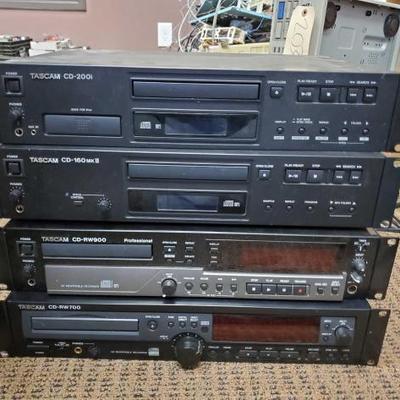 2034	
4 Tascam CD Players and Rewritable Recorders
4 Tascam CD Players and Rewritable Recorders, Models: CD-200i, CD160 MK2, CD-RW900,...