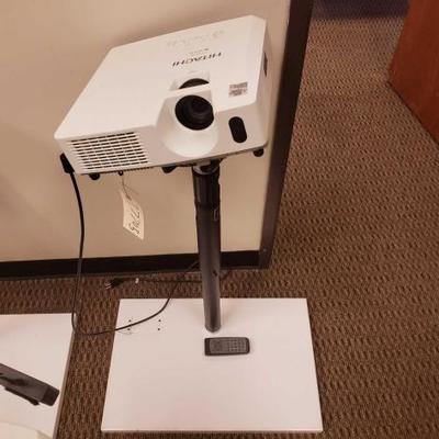 #27705 â€¢ Hitachi CP-RX80 Video Projector With Remote And Ceiling Mount