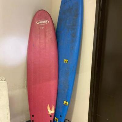 #10042 â€¢ 2 surf boards