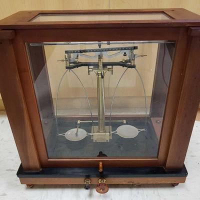 #697 â€¢ Vintage Voland & Sons Analytical Balance Scale