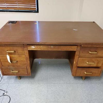 #27114 â€¢ Wooden Desk