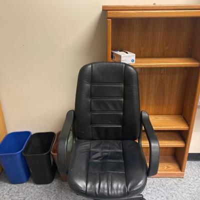 
#27902 â€¢ Chair, Book Shelf and 4 Trash Cans