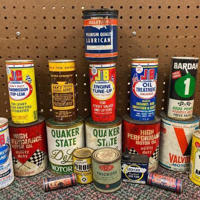 872	
Vintage Lubricant Cans
Vintage Lubricant Cans Including JB Oil Treatment, Quaker State and Valvoline
