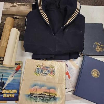 658	
Vintage Navy Uniforms, Posters, Submarine Reserves Manual and More
Also includes 