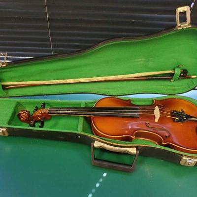 1024	
Salvadore De Durro German Violin 