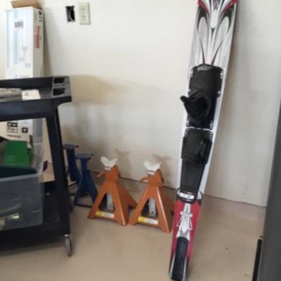 Jacks 
Water skis 