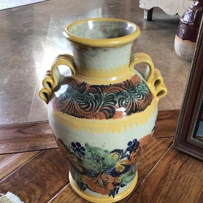 Mexican pottery 