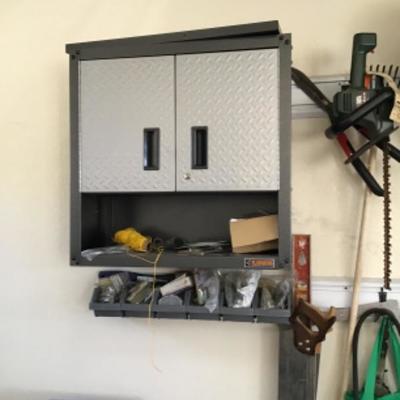 Tool wall holder 