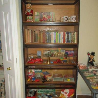 Books & collectibles