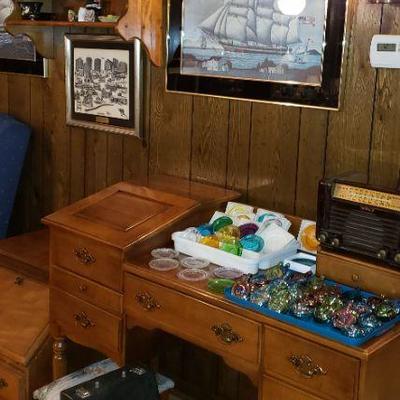 Mid Century Desk with slide out shelf for typewriter.