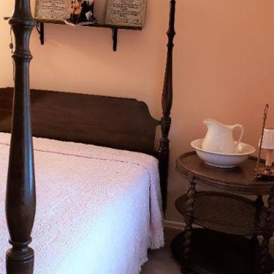 4 poster bed