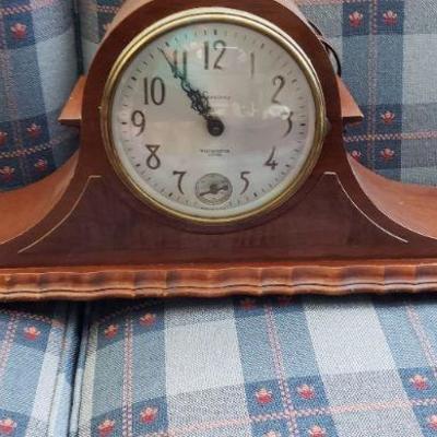 Sessions Mantle Clock