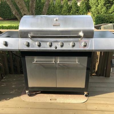 CharBroil Classic 7-Burner Grill