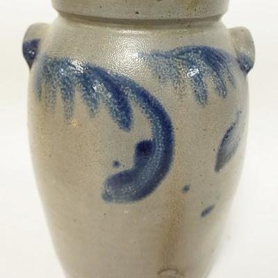 1061	BLUE DECORATED STONEWARE JAR, DECORATED ALL AROUND, HAIRLINES IN THE BASE, 11 1/4 IN HIGH, 6 1/4 IN TOP DIAMETER
