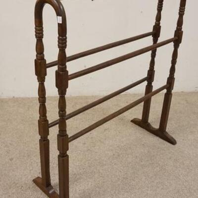 1219	VICTORIAN WALNUT QUILT/TOWEL RACK
