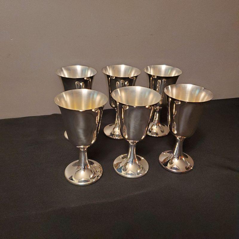 Pink Dog offers 30 percent off marked prices in Paramus