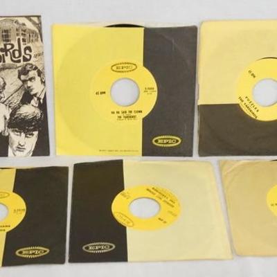 1033	LOT OF FIVE YARDBIRDS 45S & ONE JEFF BECK, ALL IN ORIGINAL SLEEVES ONE HAS PICTURE SLEEVE
