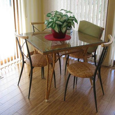 Pier 1 rattan table and 4 chair set, glass top,                              
             BUY IT NOW $ 225.00