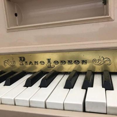 Vintage toy player piano. Works! $125