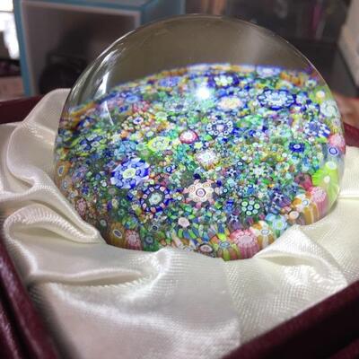 Perthshire Glass Paperweight, 1986