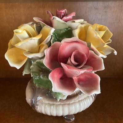 Capodimonte Italy large bouquet of roses