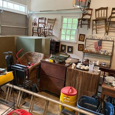 Estate sale photo