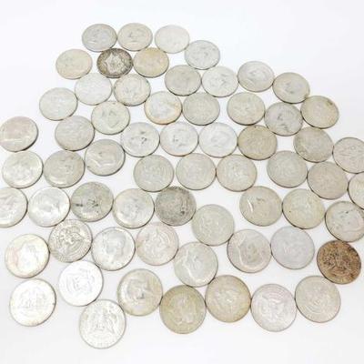 2672	

Approx 60 40% Silver Kennedy Half Dollars, 712.5g
Weighs Approx 712.5g 40% Silver