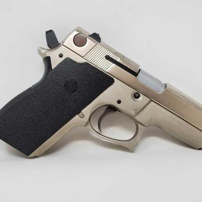 540	

Smith&Wesson 469 Semi-Auto 9mm Pistol
Serial Number: TAB8469
Barrel Length: 3.5