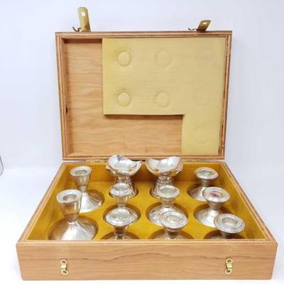 2764	

Weighted Sterling Silver Candle Stick Holders W/ Box
Weighted Sterling Silver Candle Stick Holders W/ Box