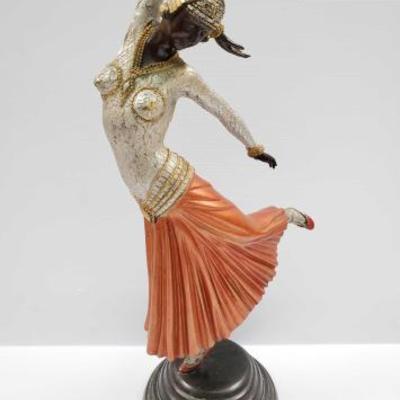 238	

Female Dancer Bronze Sculpture
Measures Approx: 11