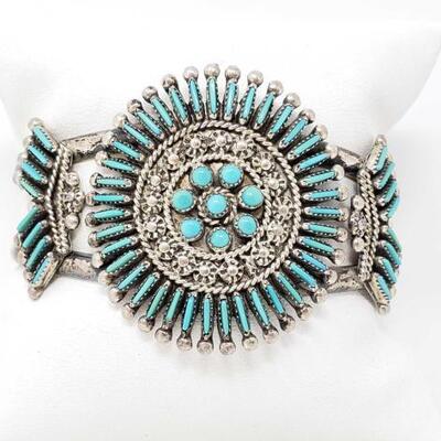 2212: Sterling Silver Cuff Bracelet With Turquoise, 39g
Weighs Approx 39g