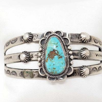 2164	

Sterling Silver Native American Turquoise Bracelet- 34.3g
Weighs Approx 34.3g