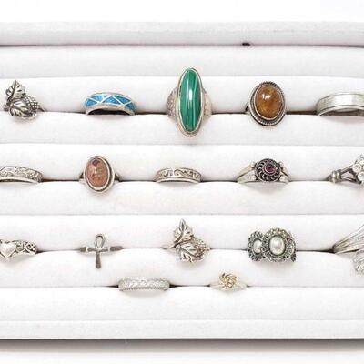 
#2322 â€¢ 17 Sterling Silver Rings, 86.4g

