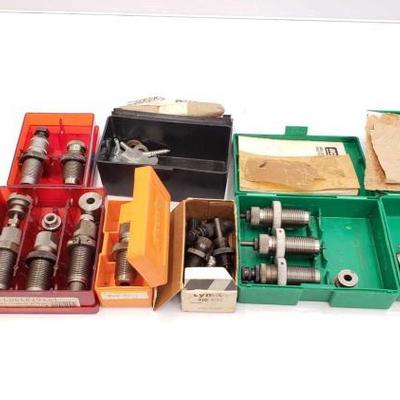 1138	

Reloading Die Sets
Includes 9mm, 32 Acp, And 380 Acp,