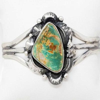 2036	

Sterling Silver Native American Royston Turquoise Cuff Bracelet - 32.8g
Weighs Approx 32.8g
Genuine Royston Turquoise 
Navajo...