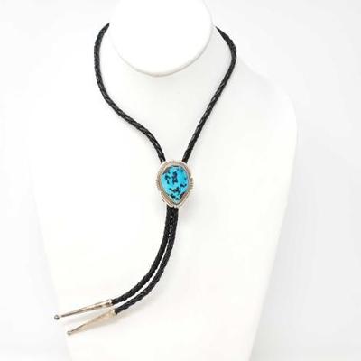 2140	

Sterling Silver And Turquoise Bolo Tie, 20.9g
Weighs Approx 20.9g