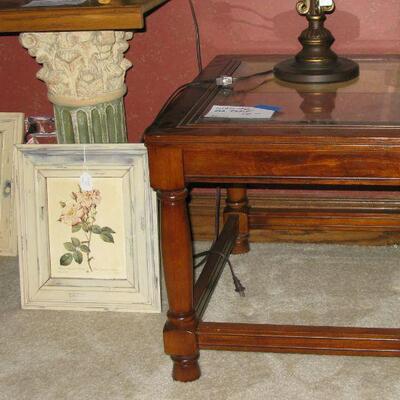 GLASS TOP END TABLE, THERE ARE 2.                                     
             BUY IT NOW $ 40.00