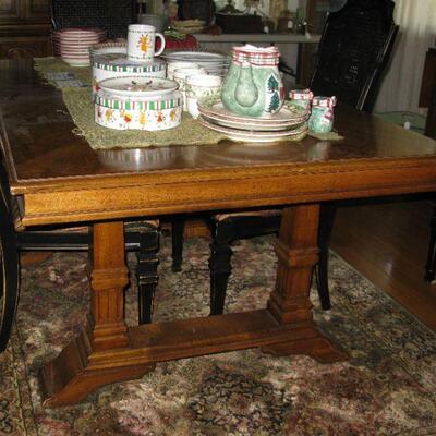 dining room table and 2 leaves  BUY IT NOW $ 125.00