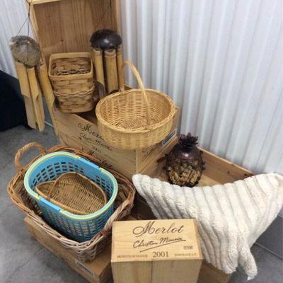 DSH071 Wood & Basket Containers & More