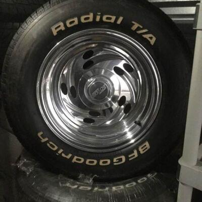 DSH055 Four BF Goodrich Tires & Rims