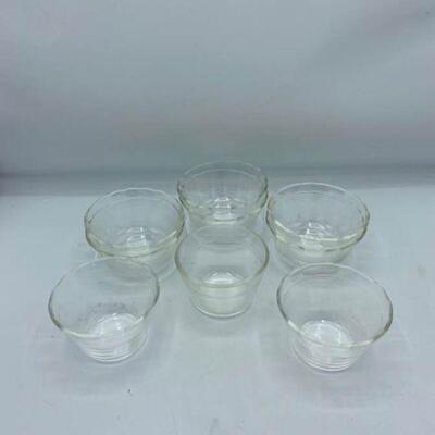 Small Pyrex Bowls