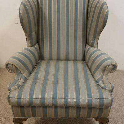 1011	UPHOLSTERED WING BACK CHAIR
