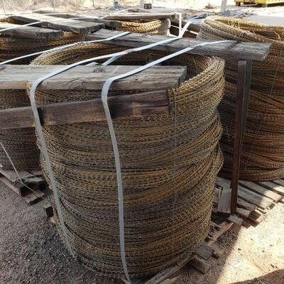 504	
4 Pallets of US Military Razor Wire/Concertina Wire
APPROXIMATELY 2000 FEET
Appear to be full skids(40 rolls at 50' each per pallet)