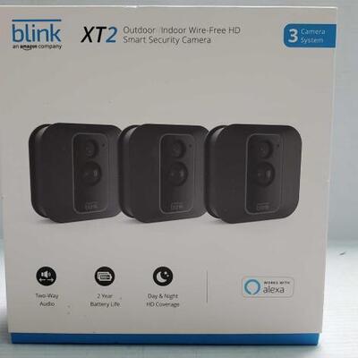#1408 â€¢ Blink XT2 3 Camera System In Original Box