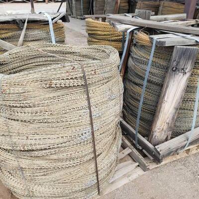 501	
4 Pallets of US Military Razor Wire/Concertina Wire
APPROXIMATELY 2000 FEET
Appear to be full skids(40 rolls at 50' each per pallet)