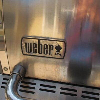 Weber Summit BBQ with Side Burners 