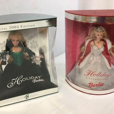 2004 Holiday Barbies