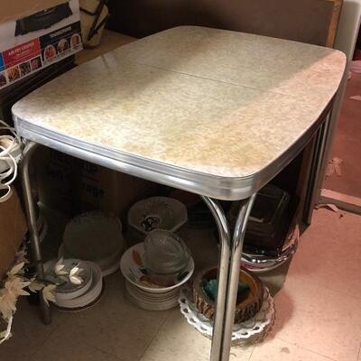 Cool Retro Kitchen Diner Table