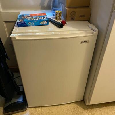 Half Size Refrigerator