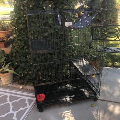 New right out of box - animal cage - can be used for different things including kittens 
